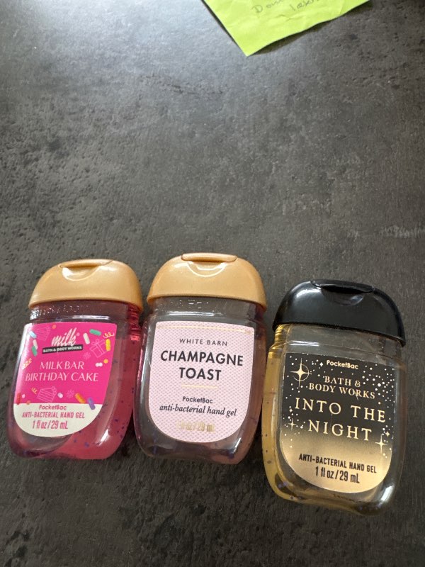Bath and body handspritt