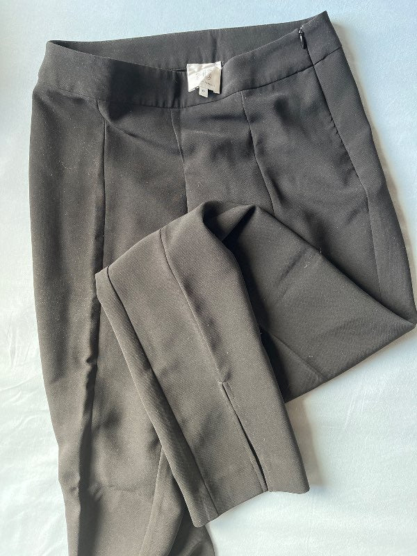 Svartar second female buxur