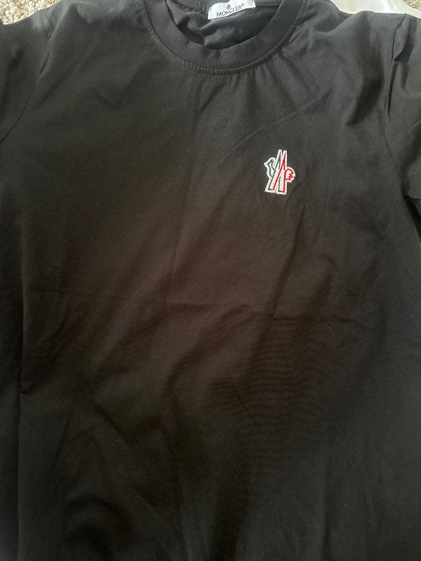 Moncler T-shirt