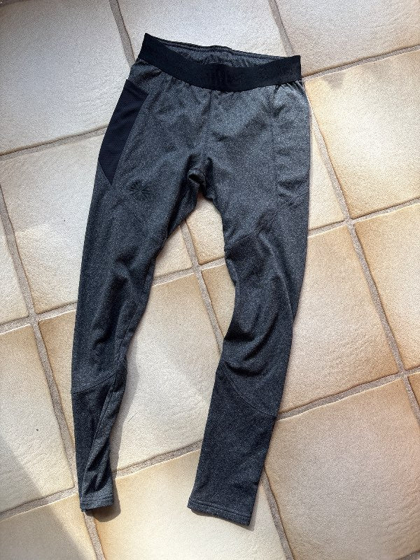 Gráar icewear buxur