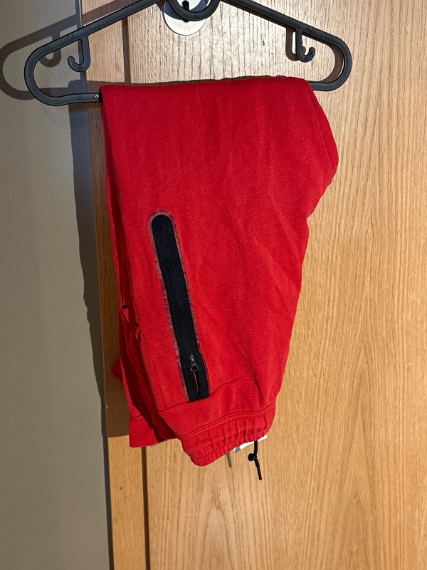adidas rauðar