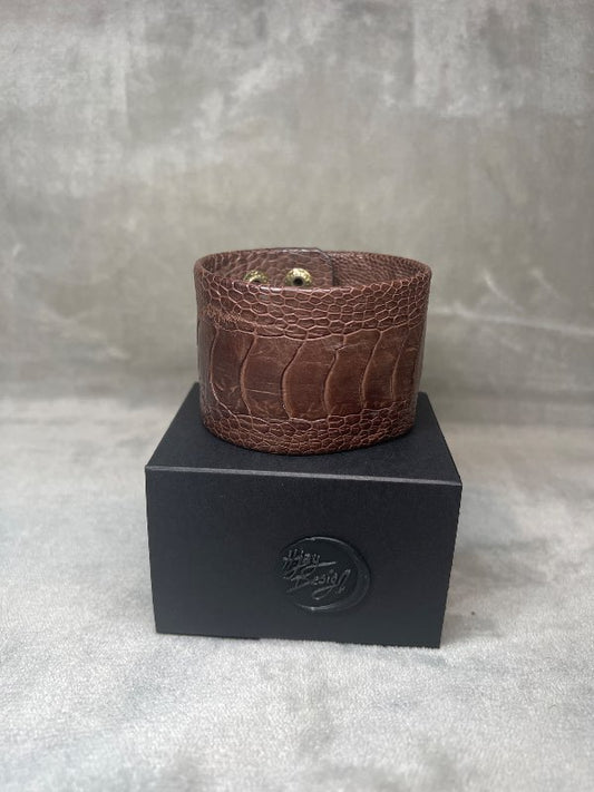 Leður armband brúnt