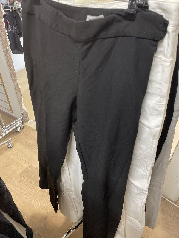 Zara buxur svartar