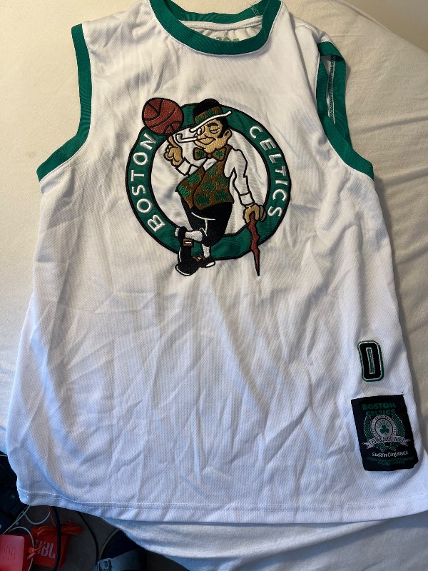 Hlírabolur. Boston Celtics