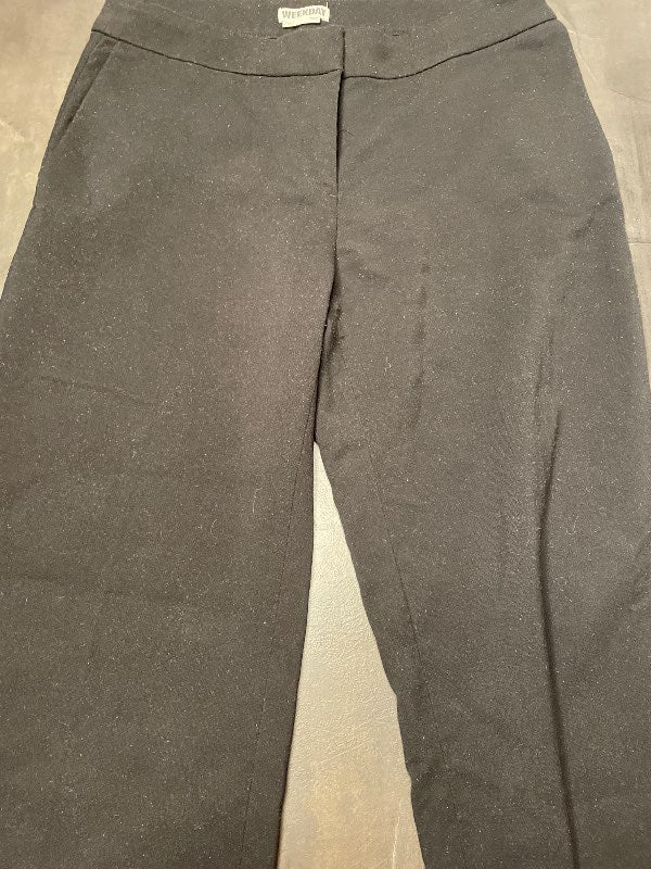 Weekday buxur svartar