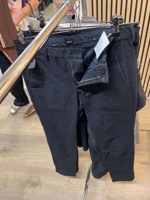 Hugo boss buxur