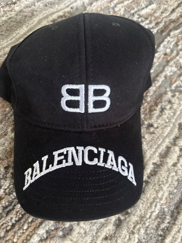 Balenziaga cap