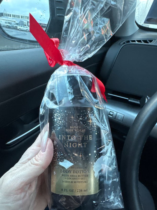 In to the night bodylotion