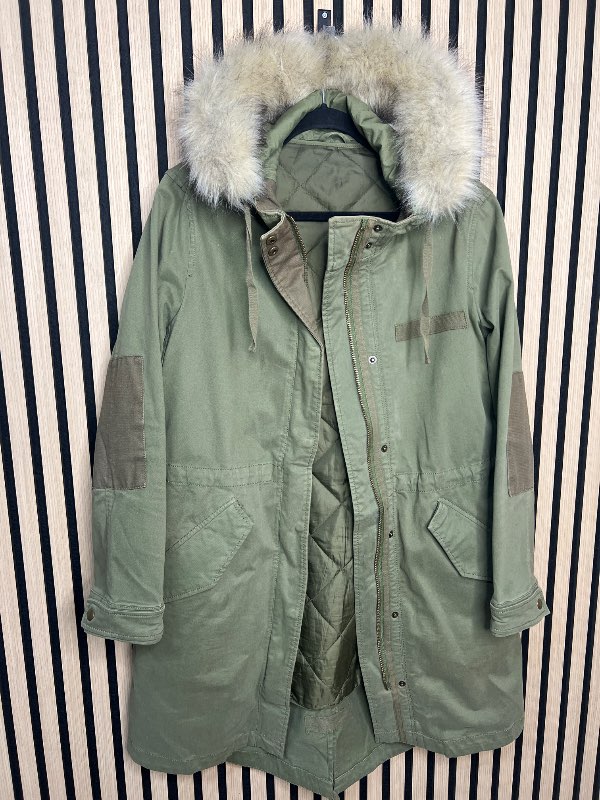 GAP úlpa m/primaloft vesti Kak