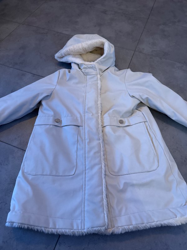 Zara regnjakki fóðraður