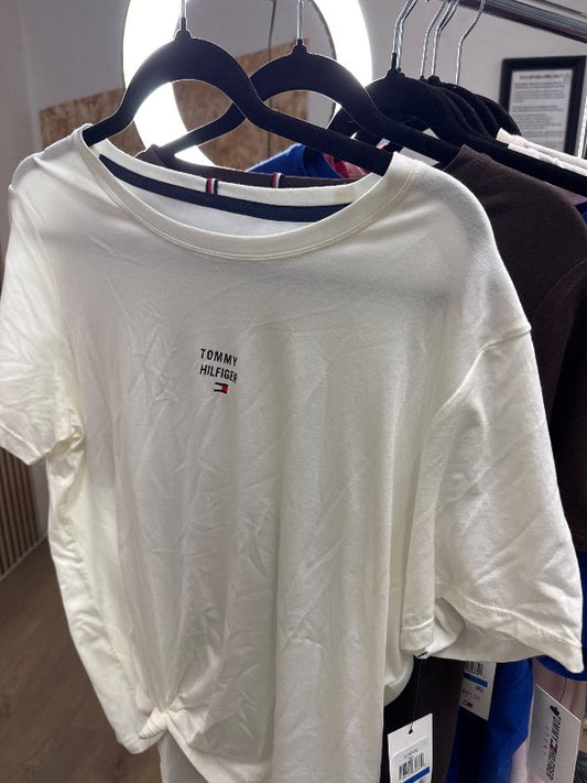 Tommy Hilfiger bolur