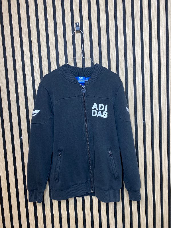 Adidas Original peysa