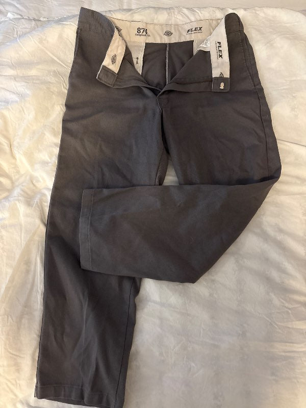 Dickies buxur
