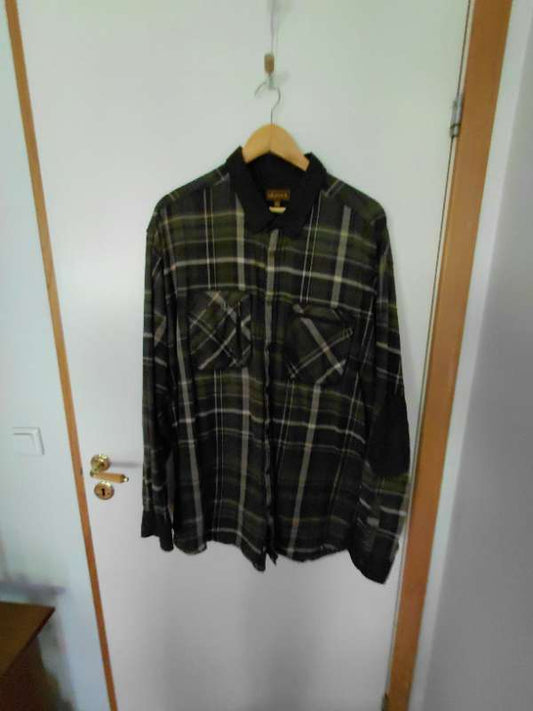 Flannelsskyrta
