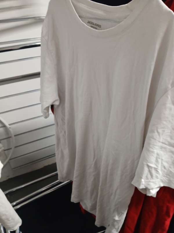 Hvítur bolur Jack &jones