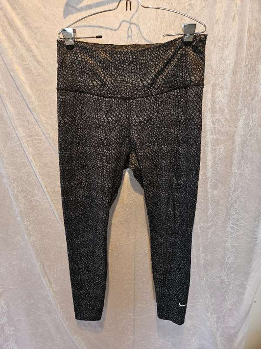Nike Dry Fit buxur gráar