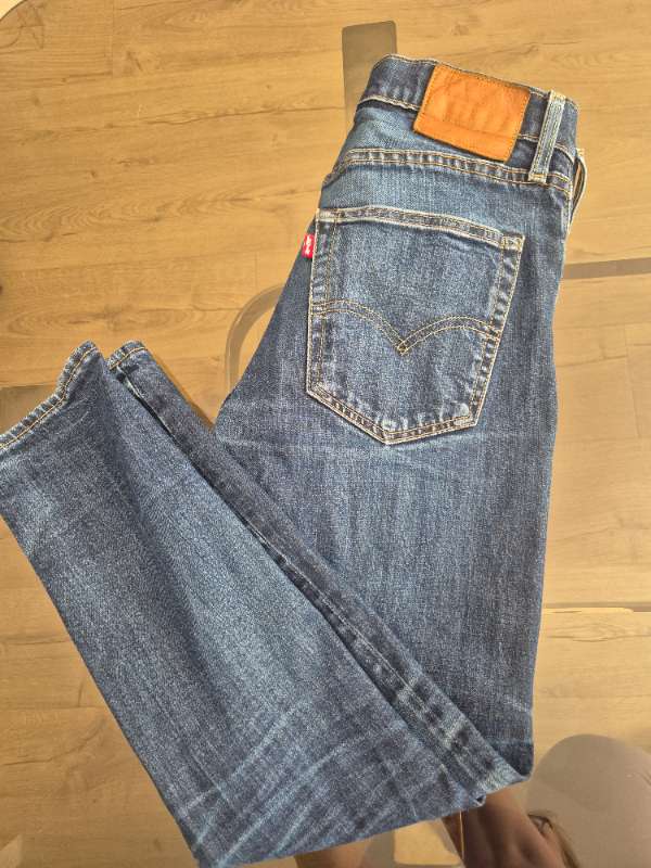 Levi's 312