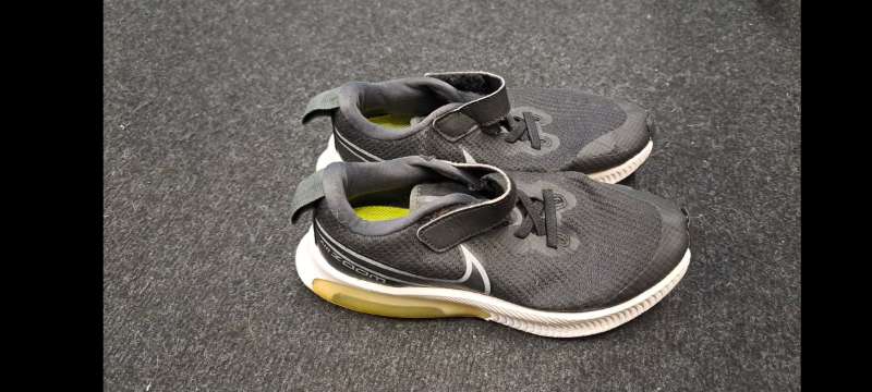 # Strigaskór NIKE svartir