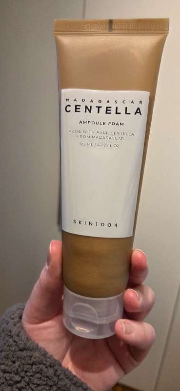 Ónotaður Centella froðuhreinsir