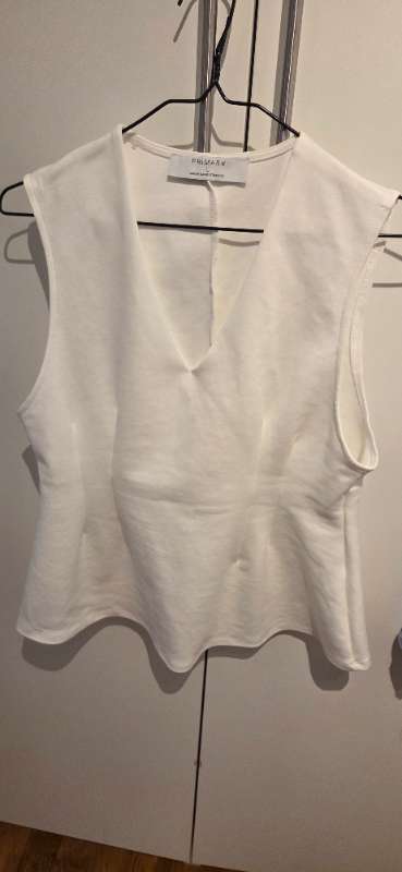 Ónotaður peplum