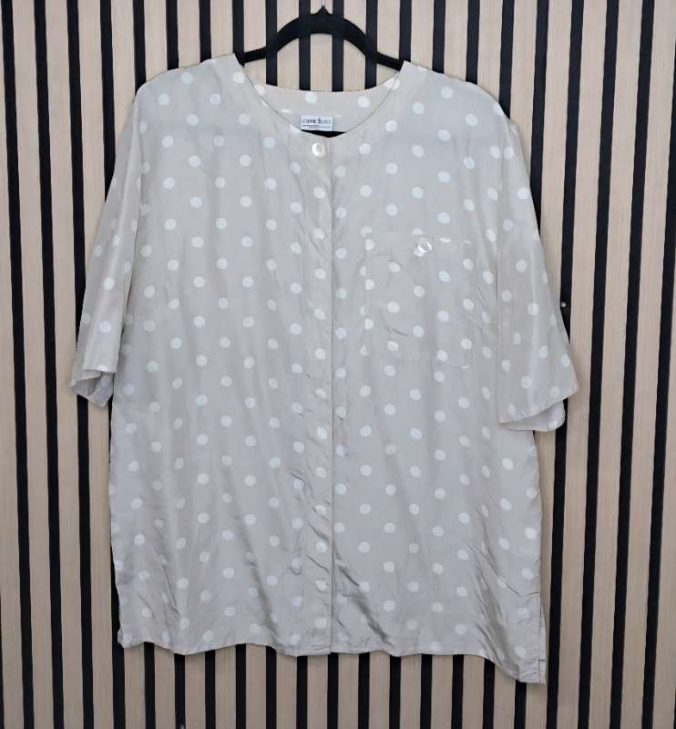 Silki skyrta vintage drapp doppótt