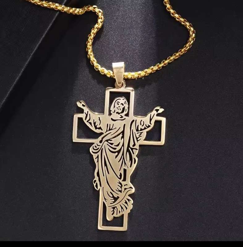 Kross á keðju Jesú gull