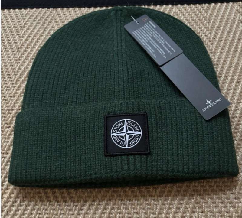 Stone island húfa dökk græn