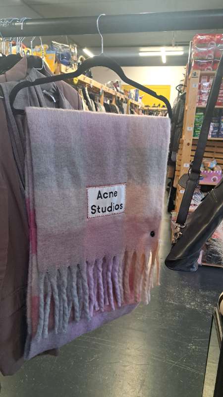 Acne studios trefill