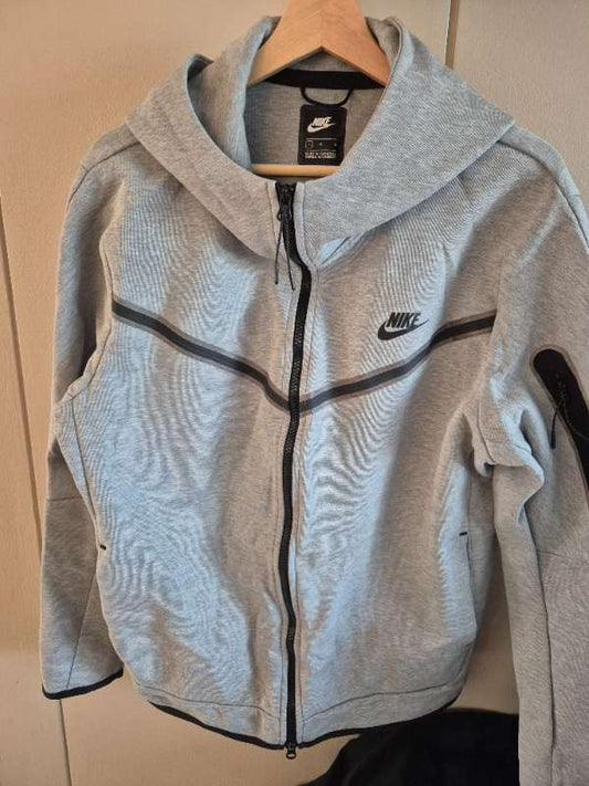 Nike tech fullorðinsstærð