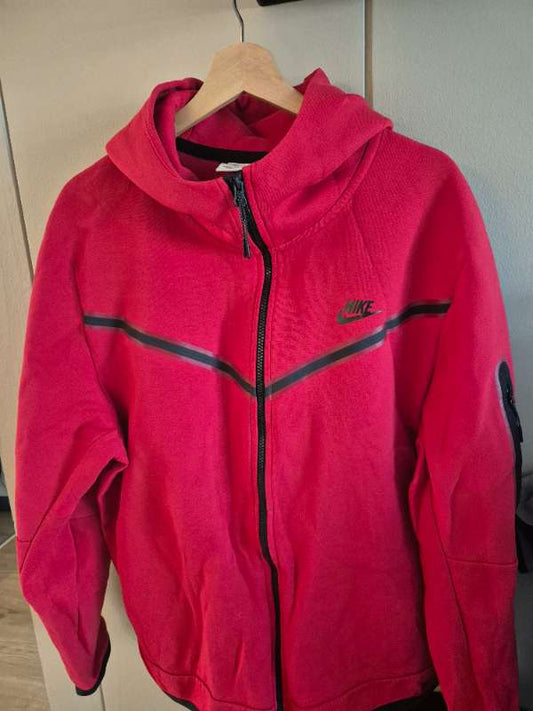 Nike tech fullorðinsstærð rauð