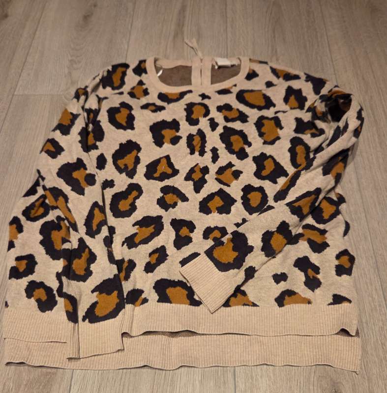 H&M hlébarða
