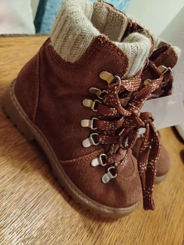 Lasocki skór