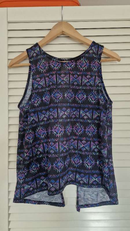 Purply Aztec top, Atmosphere