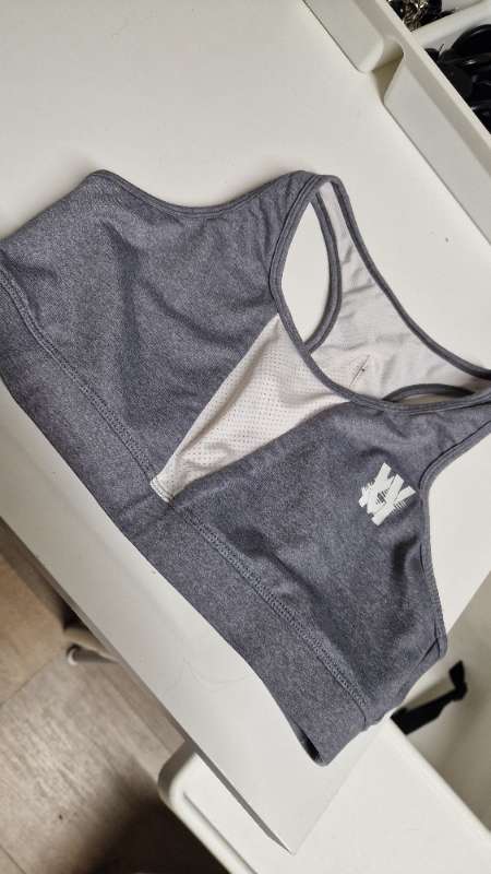 Grey top