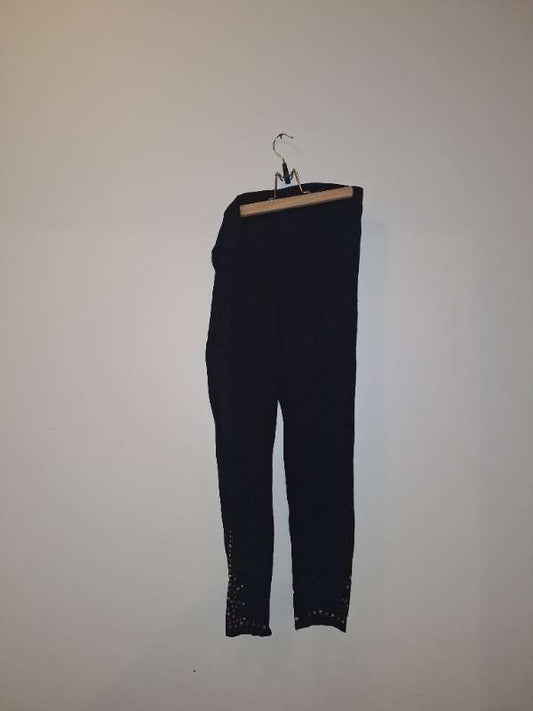 Svartar leggings steinar