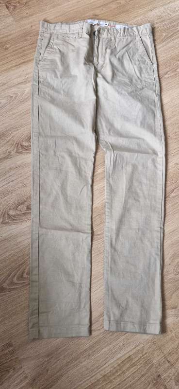 Buxur, H&M LOGG