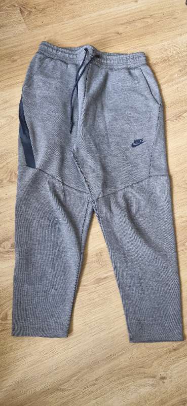 Buxur, Nike