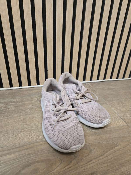 NiKE skór lillableikir