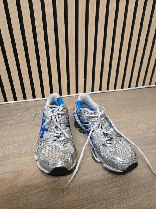 asics hlaupaskór bláir