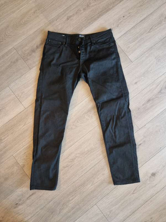 J&J - buxur svart