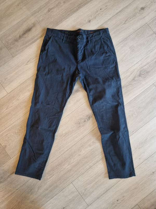 Alberto Navy