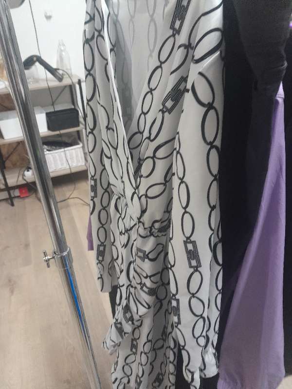 svart/hvítur kjóll silki M/L