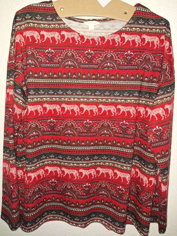 Langerma peysa mynstruð XL