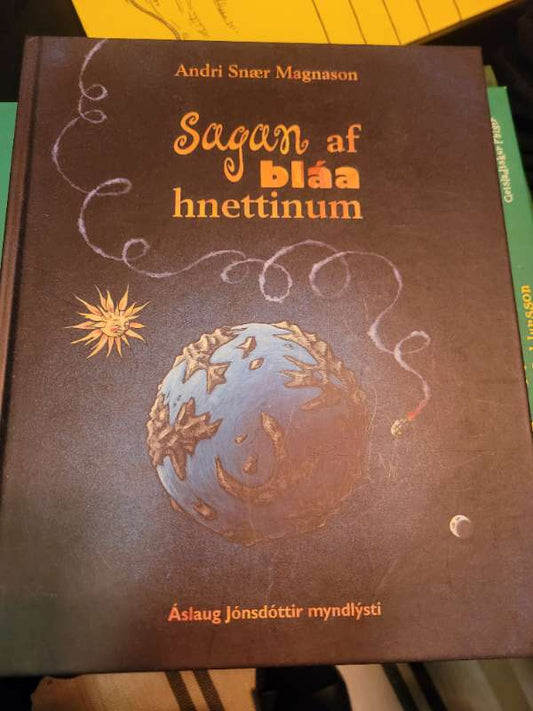 Bók Sagan af bláa hnettinum.