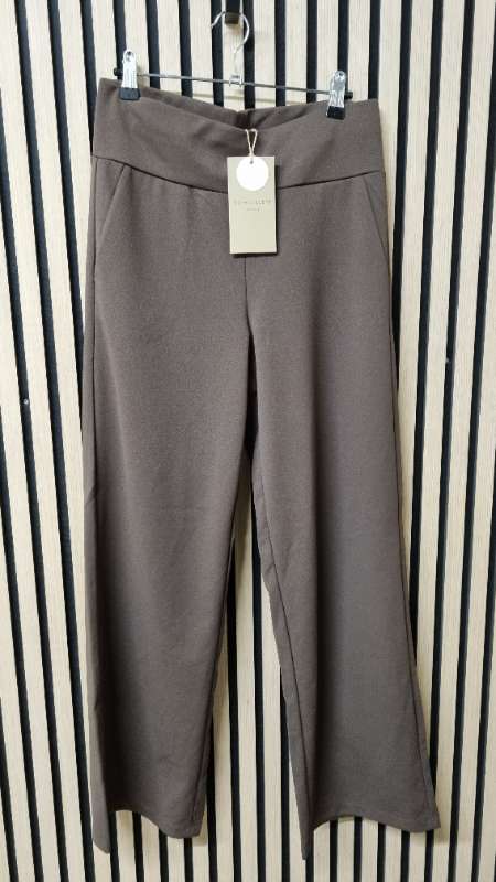 Soyaconcep buxur brúnar