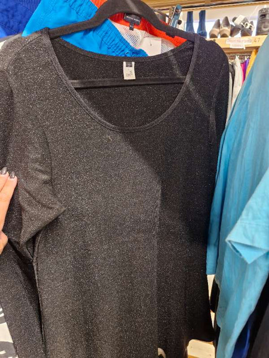 Svartur bolur síður