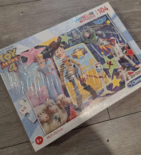 Toy Story púsluspil