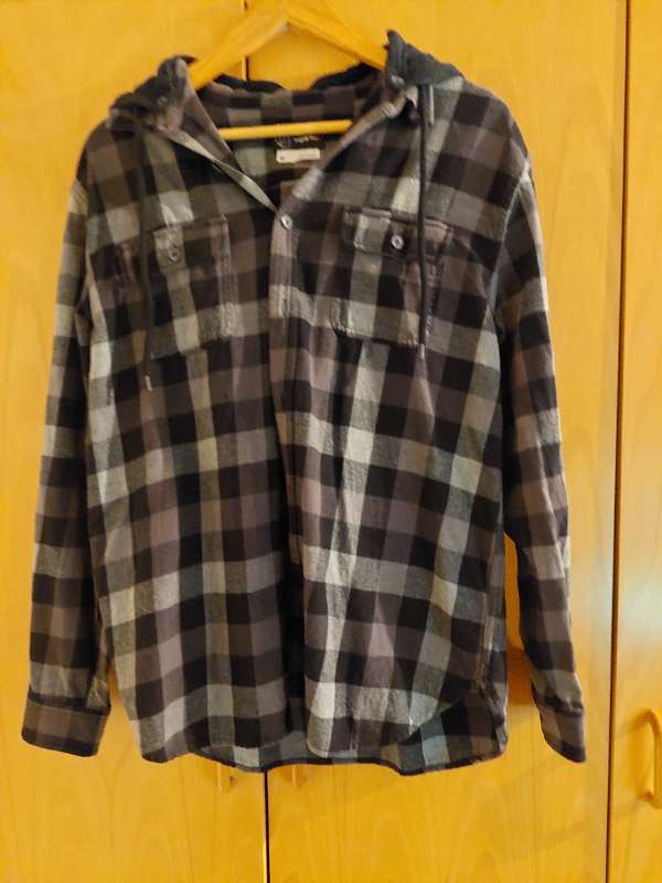 Gráköflótt skyrta