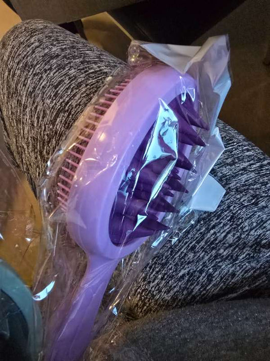 Nuddbusti og bursti í sturtu