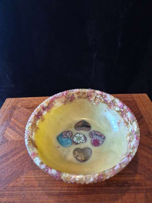 Resin skál